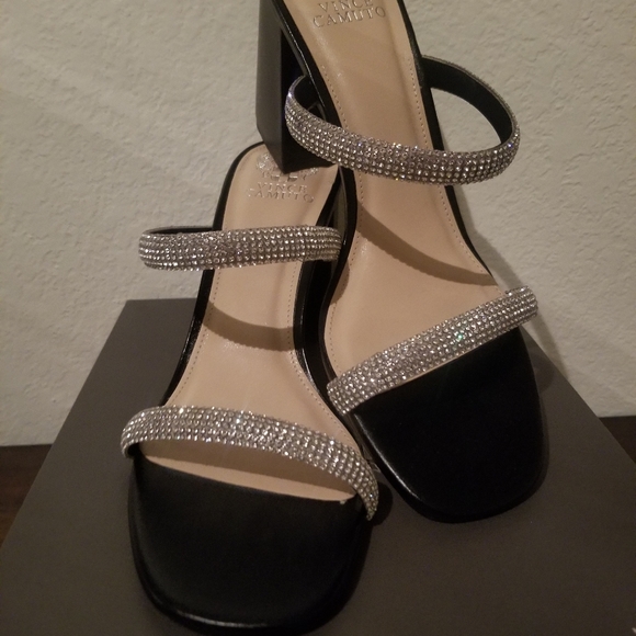 Vince Camuto Magaly women's embellished block heel sandal. 10M - Picture 5 of 8